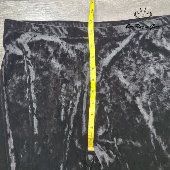 Cha Cha Vente Velour Pull On Ankle Pants Size 1X - Picture 4 of 6